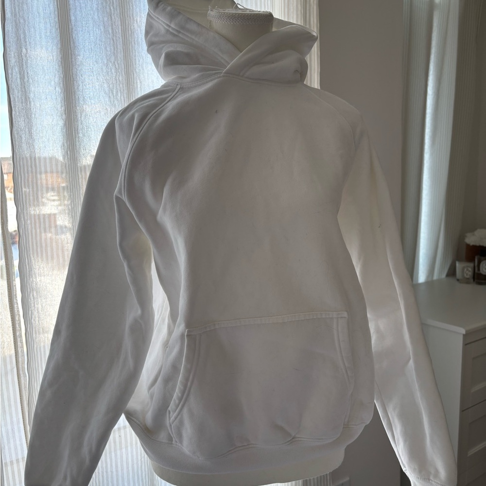 Aritzia White Hooded Sweatshirt